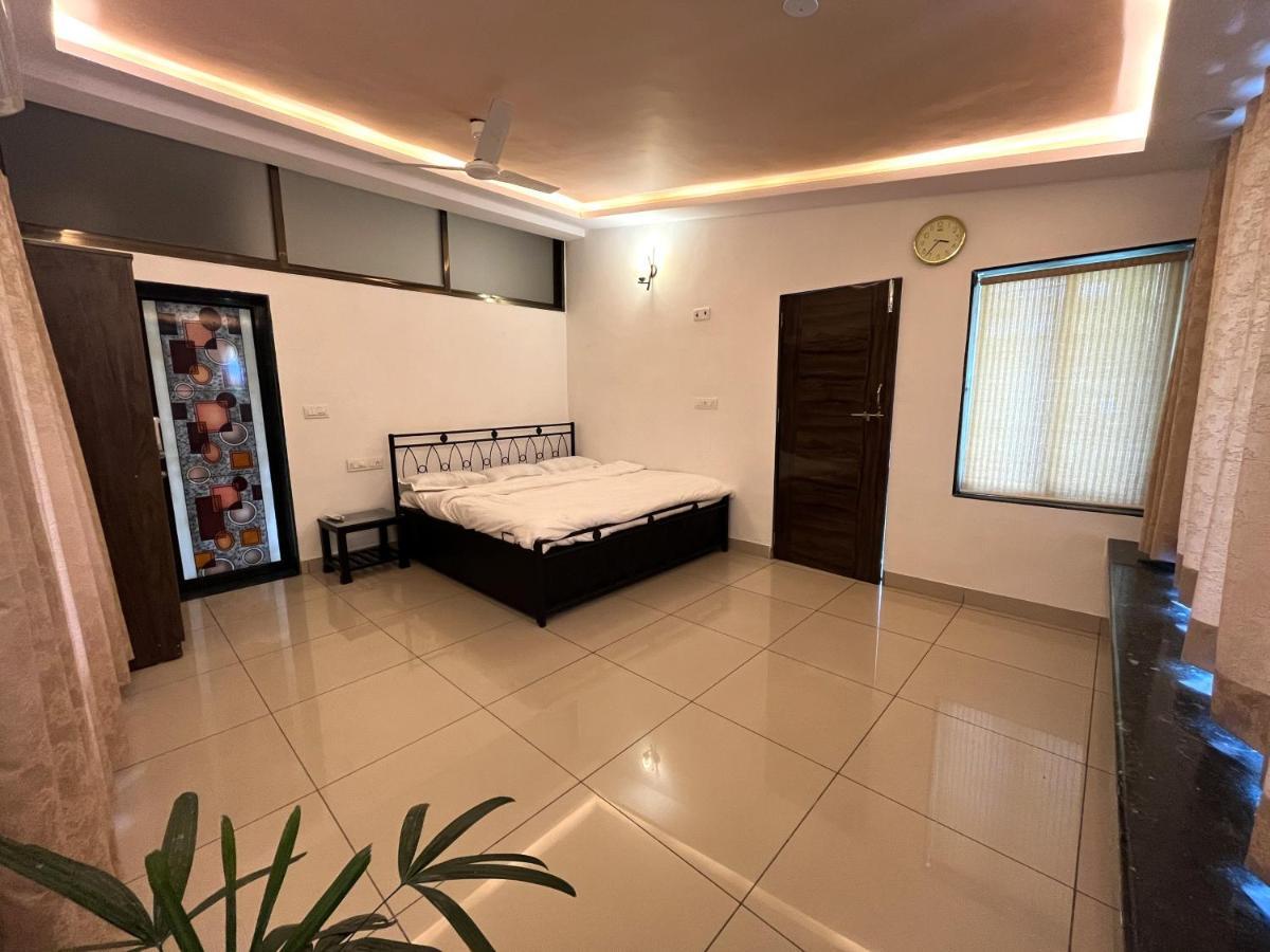 Sundeck Villa Alibag Exterior photo